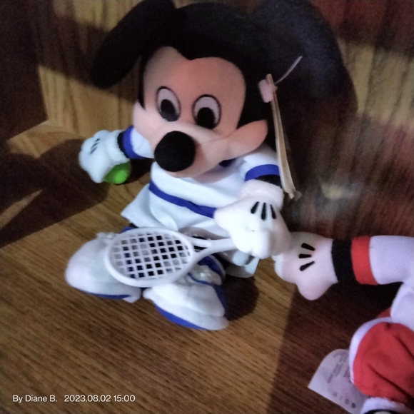 Retired 6-Mickey Sport Beanies NWT - Picture 2 of 12